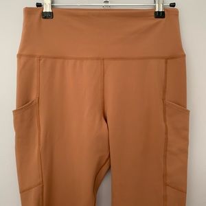NWOT Tan Curvy M Long American Eagle The Everything Pocket Legging